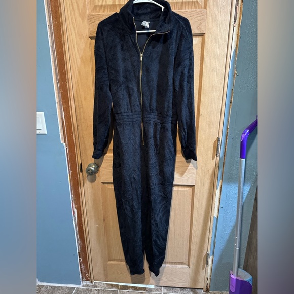 Fabletics velour jumpsuit - Picture 1 of 3